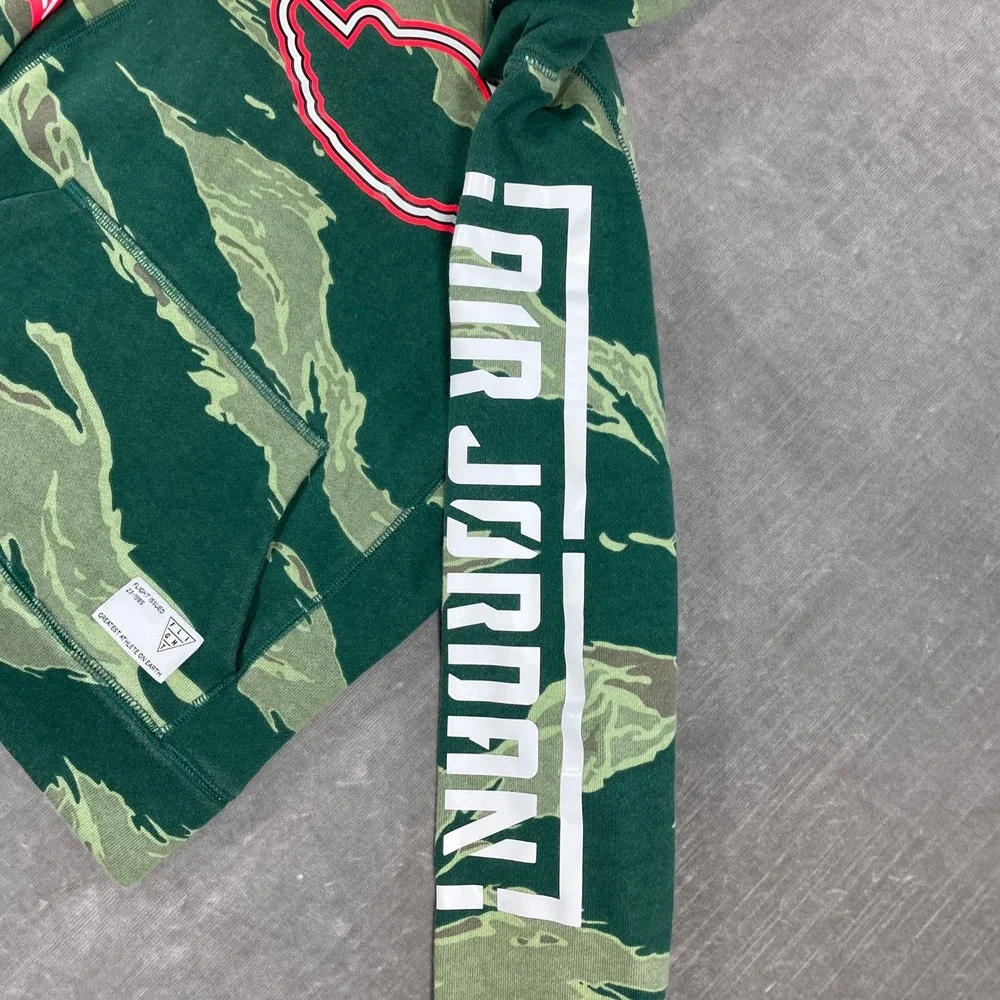 Air Jordan Kids Small Camo Green Red Stars Tiger Stripe Hoodie‎